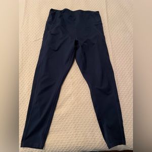 Navy Zella leggings with pockets